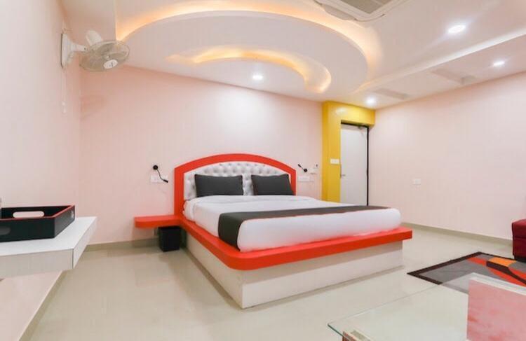 Collection O The Leaf Paradise Lucknow Exterior foto